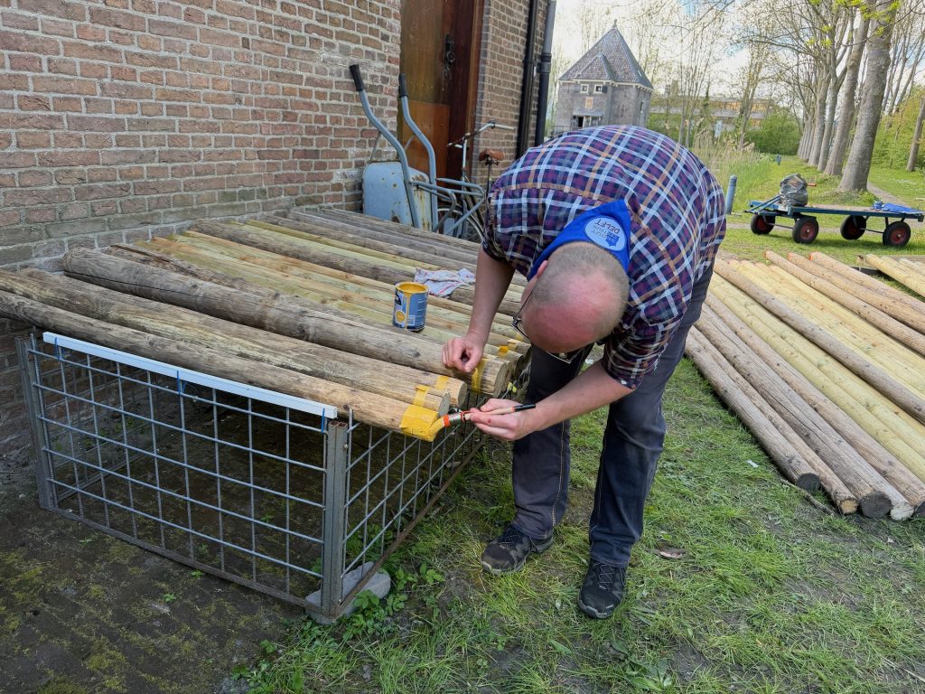 Pionierhout kleurmerken op het Kruithuis